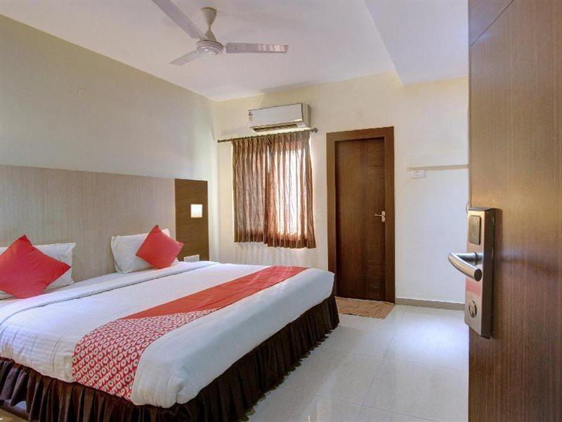 Hotel Tiruchendur Mani Iyer Palni Exterior foto