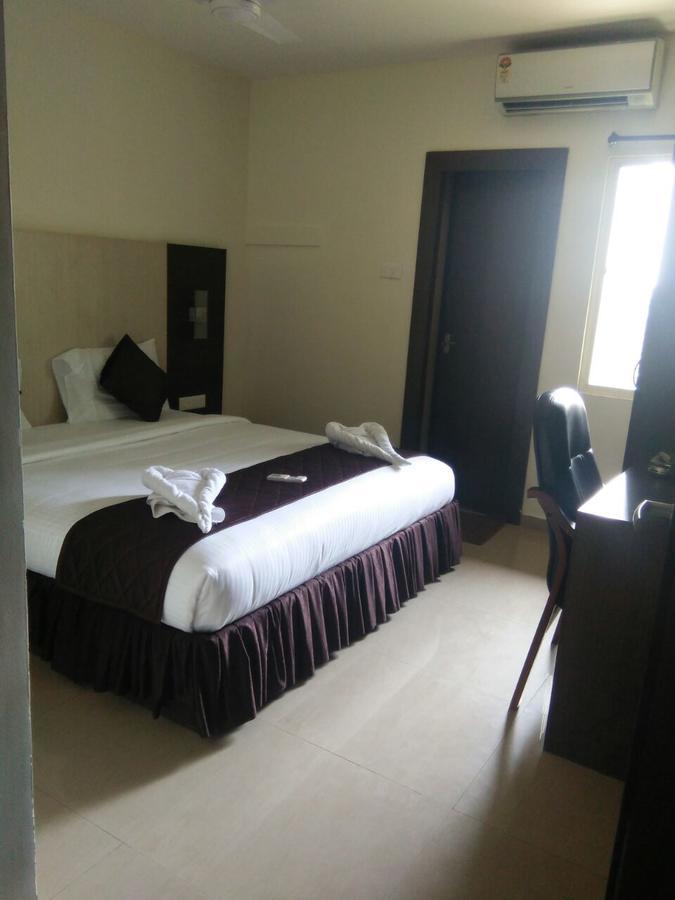 Hotel Tiruchendur Mani Iyer Palni Exterior foto