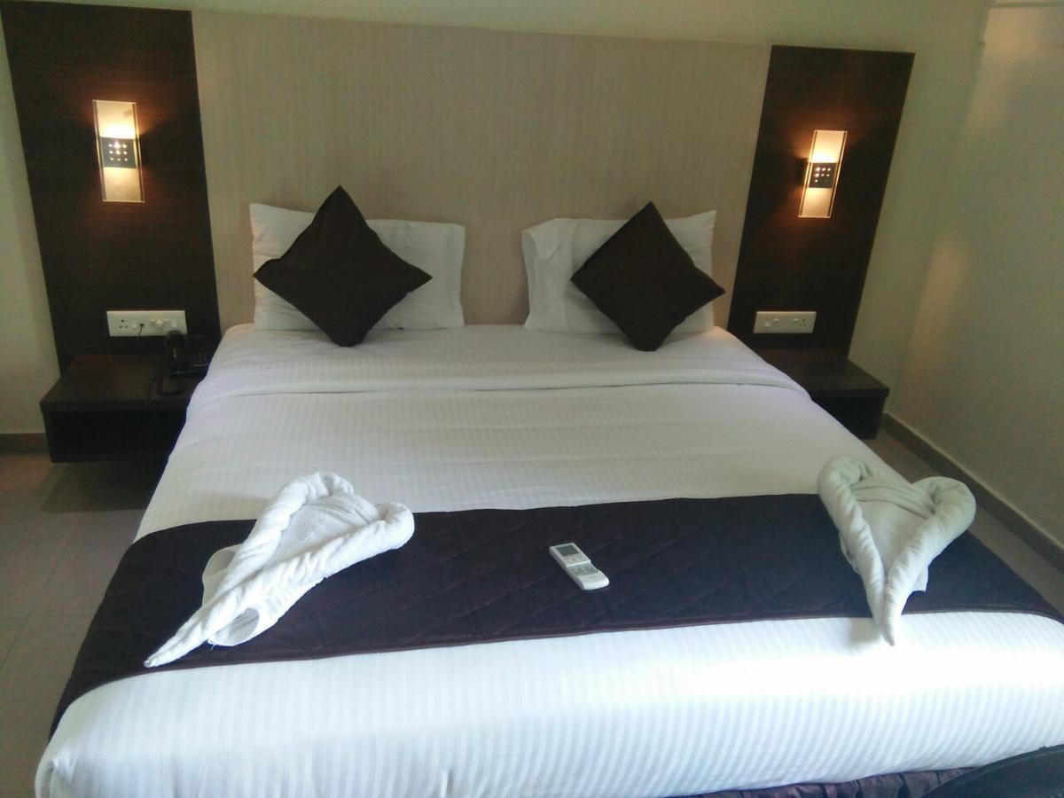 Hotel Tiruchendur Mani Iyer Palni Exterior foto