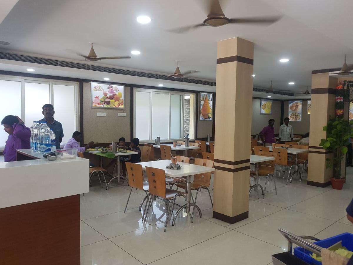 Hotel Tiruchendur Mani Iyer Palni Exterior foto