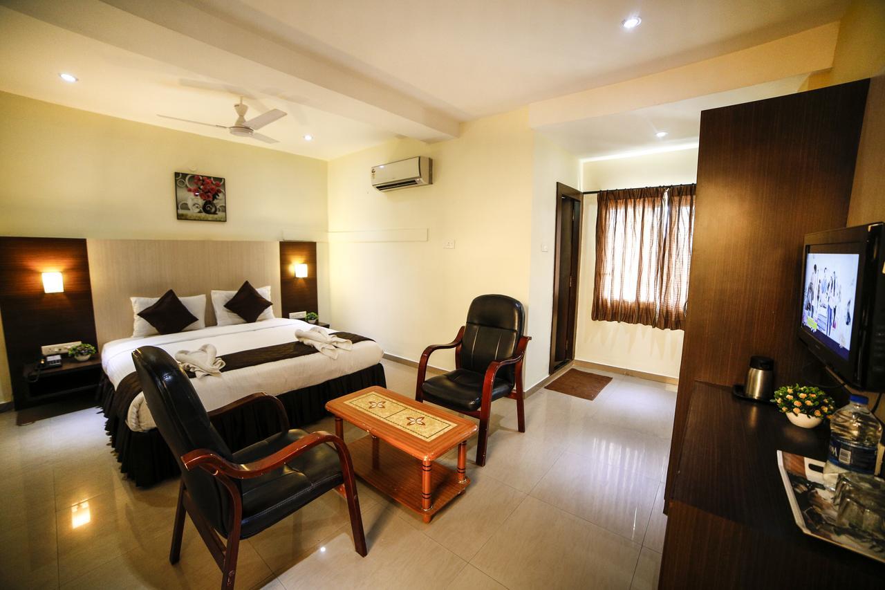 Hotel Tiruchendur Mani Iyer Palni Exterior foto