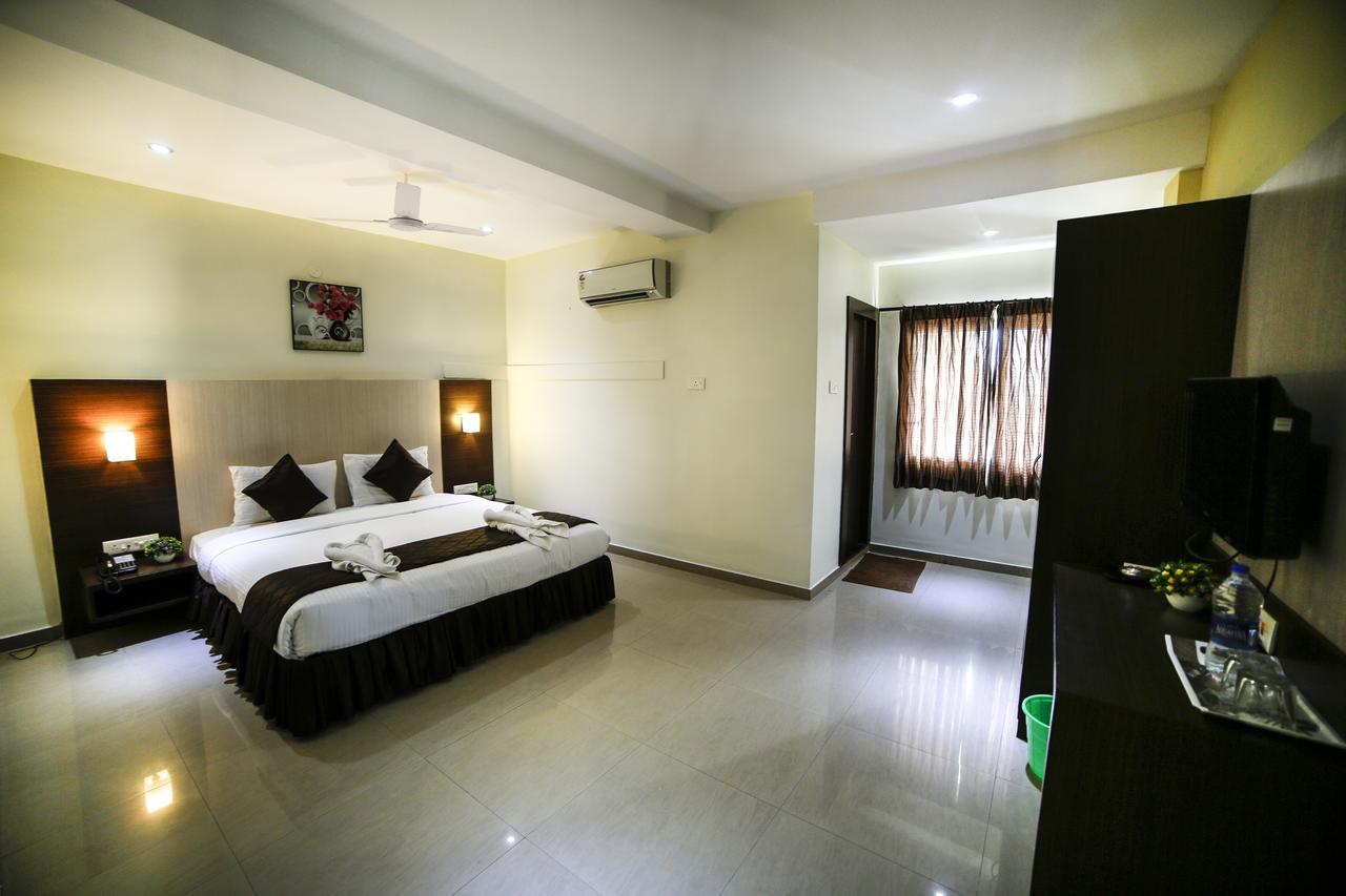 Hotel Tiruchendur Mani Iyer Palni Exterior foto