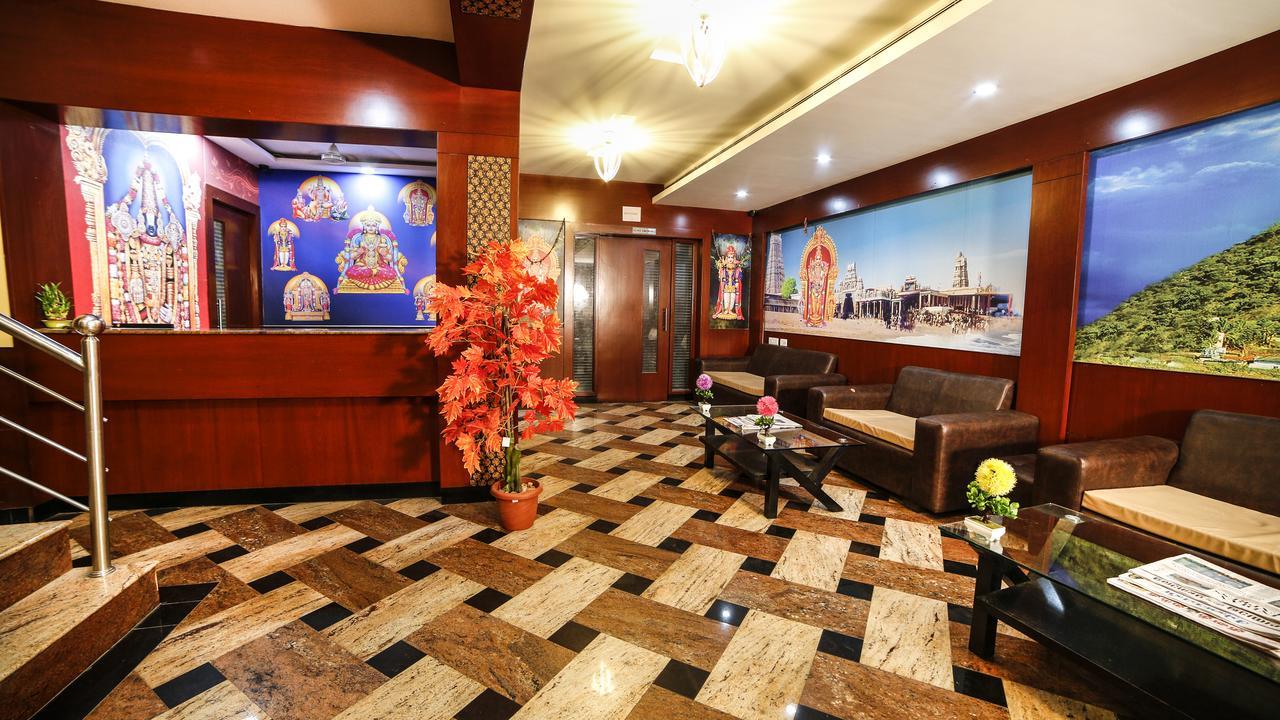 Hotel Tiruchendur Mani Iyer Palni Exterior foto