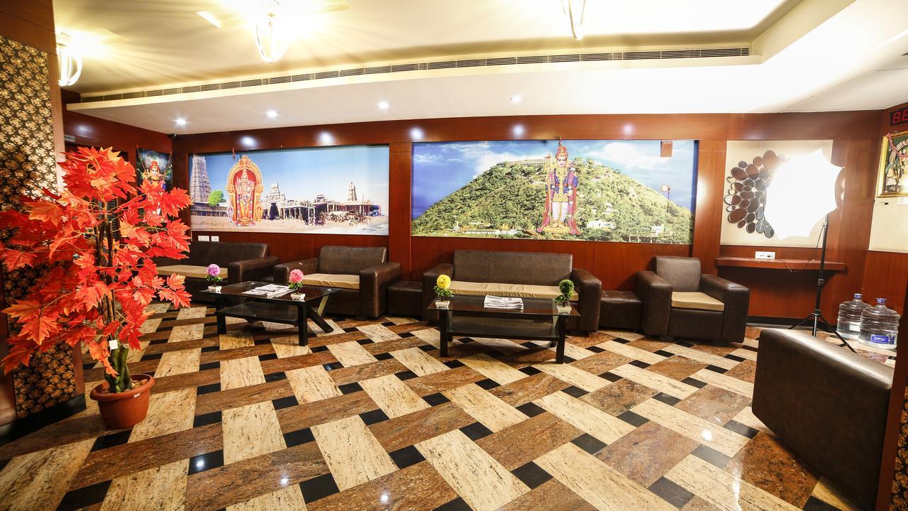 Hotel Tiruchendur Mani Iyer Palni Exterior foto